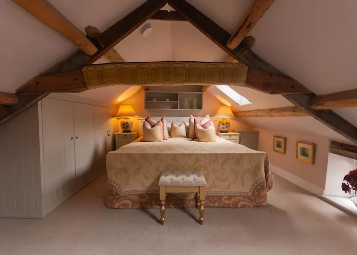 Garden & Railway Carriage Holiday home Helmsley