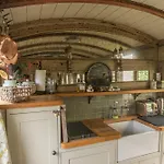 Garden & Railway Carriage Ferienhaus *